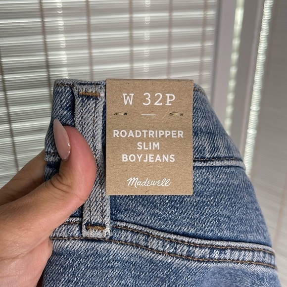 Madewell Roadtripper Slim Boy Jeans Medium Wash Size 32P NWT - Picture 9 of 9